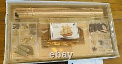 1775 Independence War Schooner Wooden Model by Artesania Latina Vintage 2005