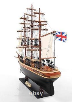 17 Brown Wood and Metal Hand Painted Cutty Sark Model Boat Tabletop Sculpture
