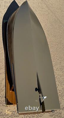 1949 CHRIS CRAFT RACING RUNABOUT WOODEN 2 COCKPIT 29 BUILT BOAT MODEL With STAND