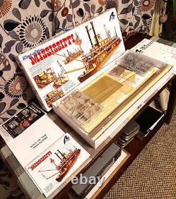 2012 Artesania Latina King of the Mississippi Scale 180 Model Boat Mint