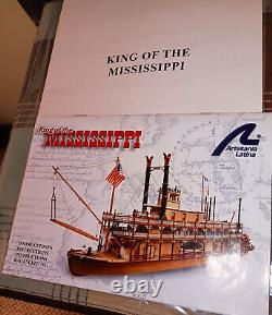 2012 Artesania Latina King of the Mississippi Scale 180 Model Boat Mint
