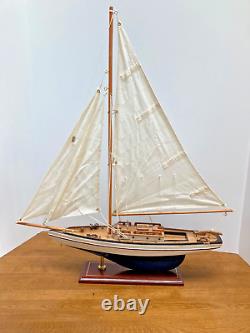 20 RACING YACHT MODEL Wood Sailboat Sailing Boat Quality Wood Home Decor