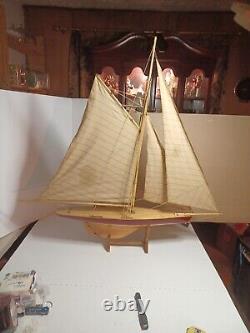 25 Inch Enterprises Sm Sailboat Model America Cup Wooden Wood Boat Replica
