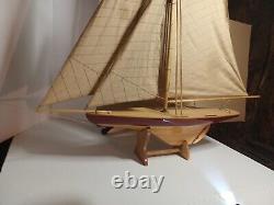 25 Inch Enterprises Sm Sailboat Model America Cup Wooden Wood Boat Replica