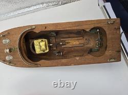 2 Small Wood Boat Models(NOT WORKING)For Parts Hobby Boat Kits W / Motors