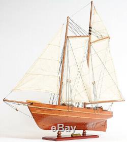 33 x28 America's Cup America Sailboat Wood Boat Model Yacht Assembled Mahogany