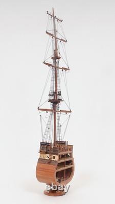 34 Brown Boat Model Sculpture