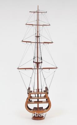 34 Brown Boat Model Sculpture