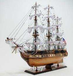 38 Inch Large USS Constitution SHIP MODEL & DISPLAY CASE Set Wood Old Ironsides