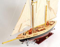 47 Inch Bluenose II Painted L Wooden Wood Model Boat Replica Ship New
