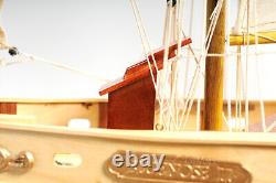 47 Inch Bluenose II Painted L Wooden Wood Model Boat Replica Ship New