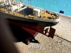 50 American Scout Rc Model Boat, Wood, Nos Dumas 12vt, Motor & Gear Futaba