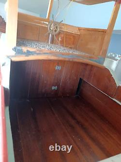 6' Hand Built Fiberglas Hull Motorized Model Pond Cabin Cruiser Boat -Untested