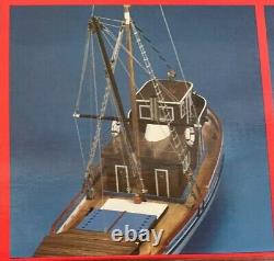 AEROPICCOLA SUSANNA II Launch wood model ship kit 134 Scale MIB