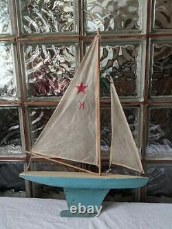 ANTIQUE 1940s KEYSTONE Wood Pond Yacht Model Boat Sailboat Metal keel