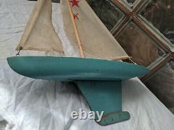 ANTIQUE 1940s KEYSTONE Wood Pond Yacht Model Boat Sailboat Metal keel