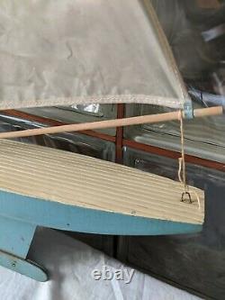 ANTIQUE 1940s KEYSTONE Wood Pond Yacht Model Boat Sailboat Metal keel