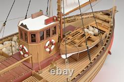 Amati Fifie Scottish Motor Fishing Vessel 132 Scale1300/09 Model Boat Kit