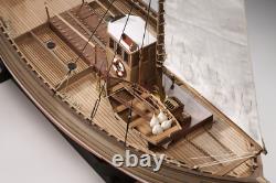 Amati Fifie Scottish Motor Fishing Vessel 132 Scale1300/09 Model Boat Kit