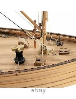 Amati Fifie Scottish Motor Fishing Vessel 132 Scale1300/09 Model Boat Kit