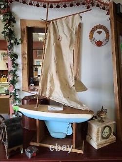 Antique 1920s Pond Yacht Sail Boat Lucky # 13