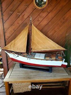 Antique HUGE 51 J. A. Willey Skipjack Chesapeake Bay Wooden Model Ship Boat