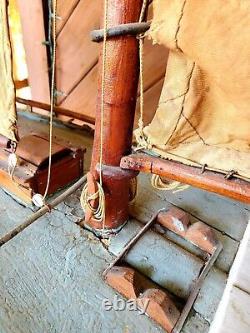 Antique HUGE 51 J. A. Willey Skipjack Chesapeake Bay Wooden Model Ship Boat