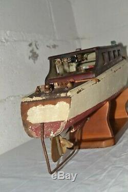 Antique Vintage Big 28 Motorized Wooden Model Cabin Cruiser Pond Yacht Boat