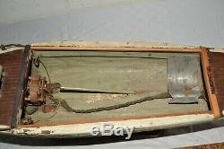 Antique Vintage Big 28 Motorized Wooden Model Cabin Cruiser Pond Yacht Boat