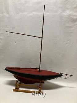 Antique Wood Pond Yacht Model Boat Hull with Mast and Stand