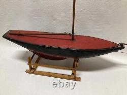 Antique Wood Pond Yacht Model Boat Hull with Mast and Stand