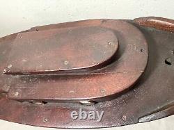 Antique handmade wooden FolkArt Mary Jane pond yacht boat model ship sculpture