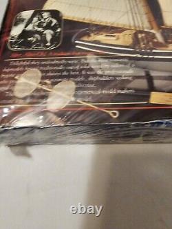 Authentic Model Made In Spain U. S. Market Schooner Flying Fish 1860 Wood