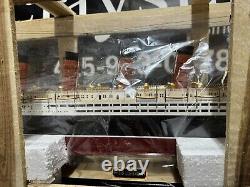 Beautiful Large Savy RMS Lusitania British Ocean Liner Wooden Ship Model 39 NEW