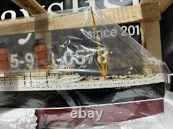 Beautiful Large Savy RMS Lusitania British Ocean Liner Wooden Ship Model 39 NEW