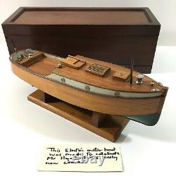 Beautiful Vintage Model Launch Boat Hyakutake Motorised Stand & Case