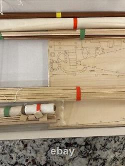 Billing Boats 576 Bluenose 165 Scale Model Fishing Schooner New Open Box FS