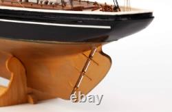 Billing Boats. Bluenose Ii. 600. 1/100 Scale