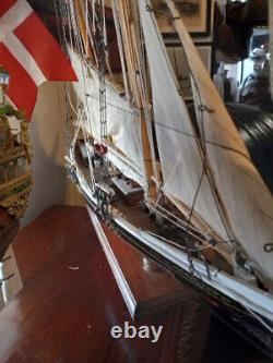 Blue Nose Complete Wood Ship Model no makers mark