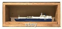 CARAT C-57 UK FERRY PRIDE OF FLANDERS 1/1250 MODEL SHIP With WOOD SUPPORT