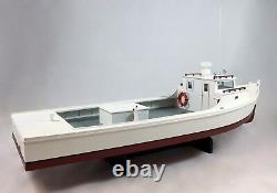 Chesapeake Bay Deadrise Workboat Model, Open Cockpit Boat, Crabbing, Fishing