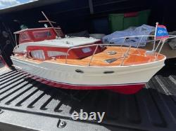 Chris Craft Commander wooden boat model 37 Long