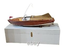 Chris Craft R/C Runabout Speed Boat Classic 27 Model with Custom Wood Box