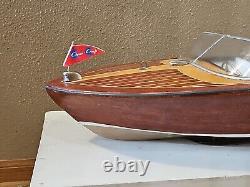 Chris Craft R/C Runabout Speed Boat Classic 27 Model with Custom Wood Box