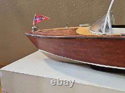 Chris Craft R/C Runabout Speed Boat Classic 27 Model with Custom Wood Box