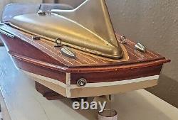 Chris Craft R/C Runabout Speed Boat Classic 27 Model with Custom Wood Box
