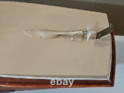 Chris Craft R/C Runabout Speed Boat Classic 27 Model with Custom Wood Box
