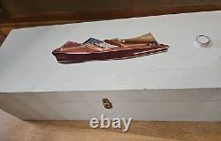 Chris Craft R/C Runabout Speed Boat Classic 27 Model with Custom Wood Box
