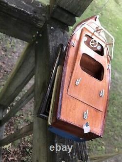 Chris Craft Runabout Wood Model 14 Classic Mahogany Racing Speed Boat Vintage