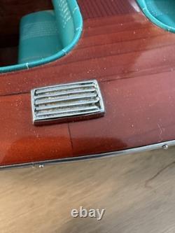 Chris Craft Triple Cockpit Painted Speed Boat Wooden Model 30 X 9.5